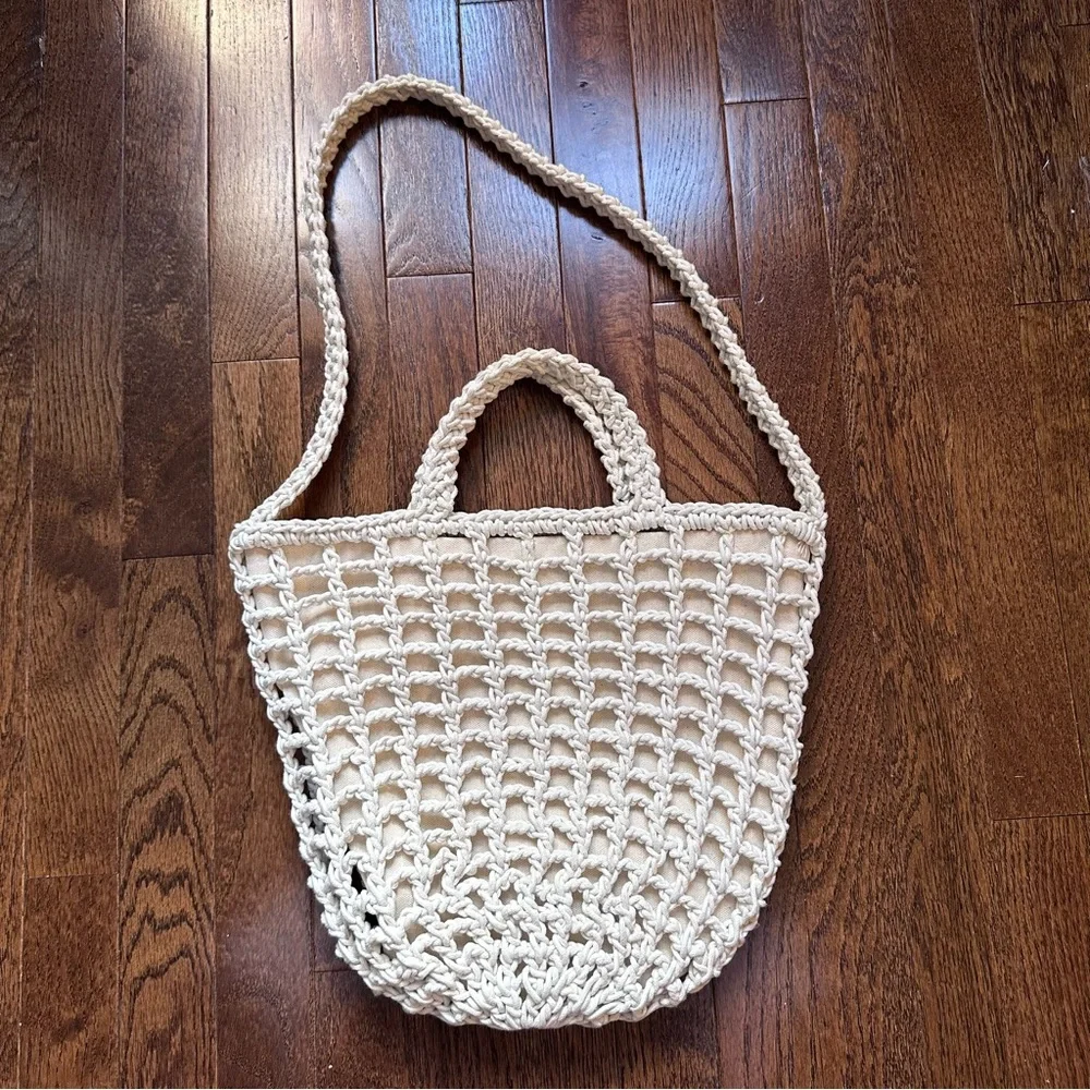 Madewell • Woen Once • Womens Crocheted Shoulder Bag Antique Cream - Picture 4 of 10